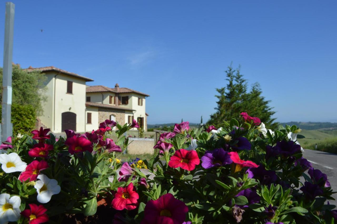 Agriturismo Corte Dainelli Montaione Zewnętrze zdjęcie